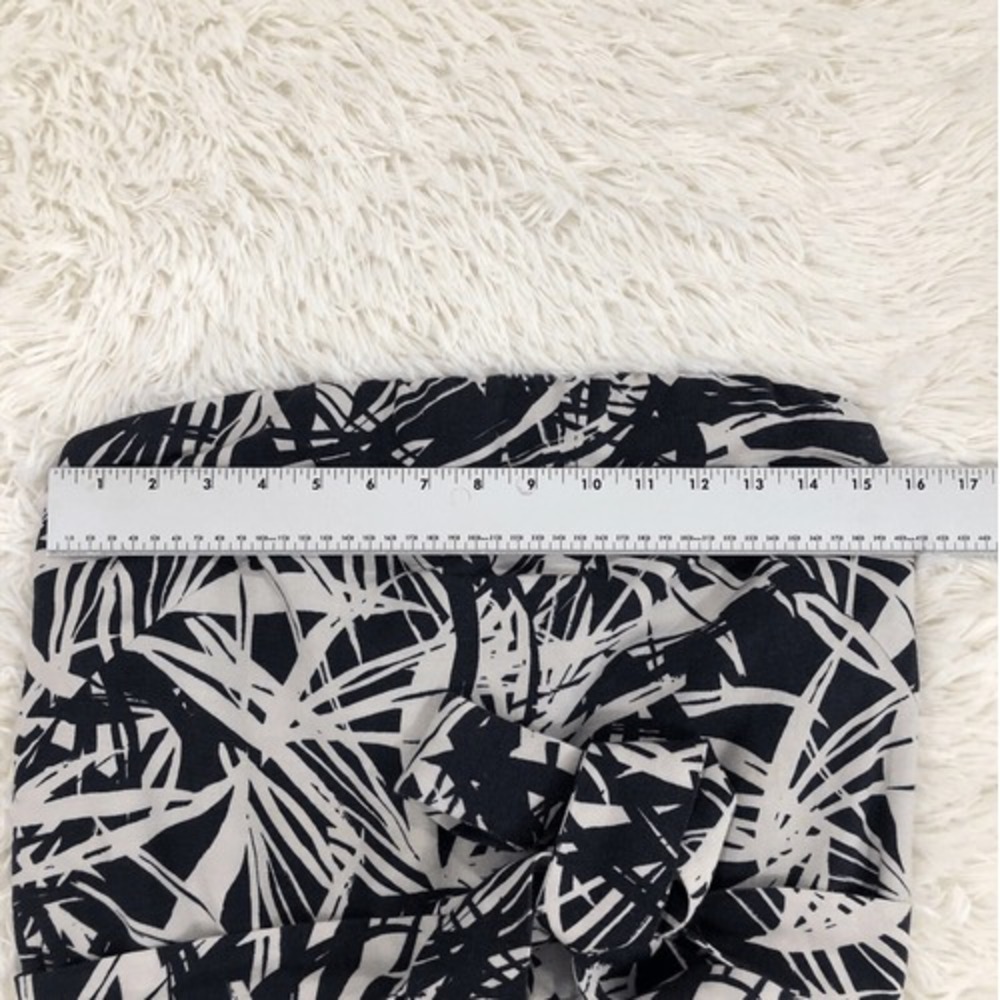 LOFT Jungle Fever Black Palm Print Strapless Linen Blend Jumpsuit 2 - Picture 7 of 10